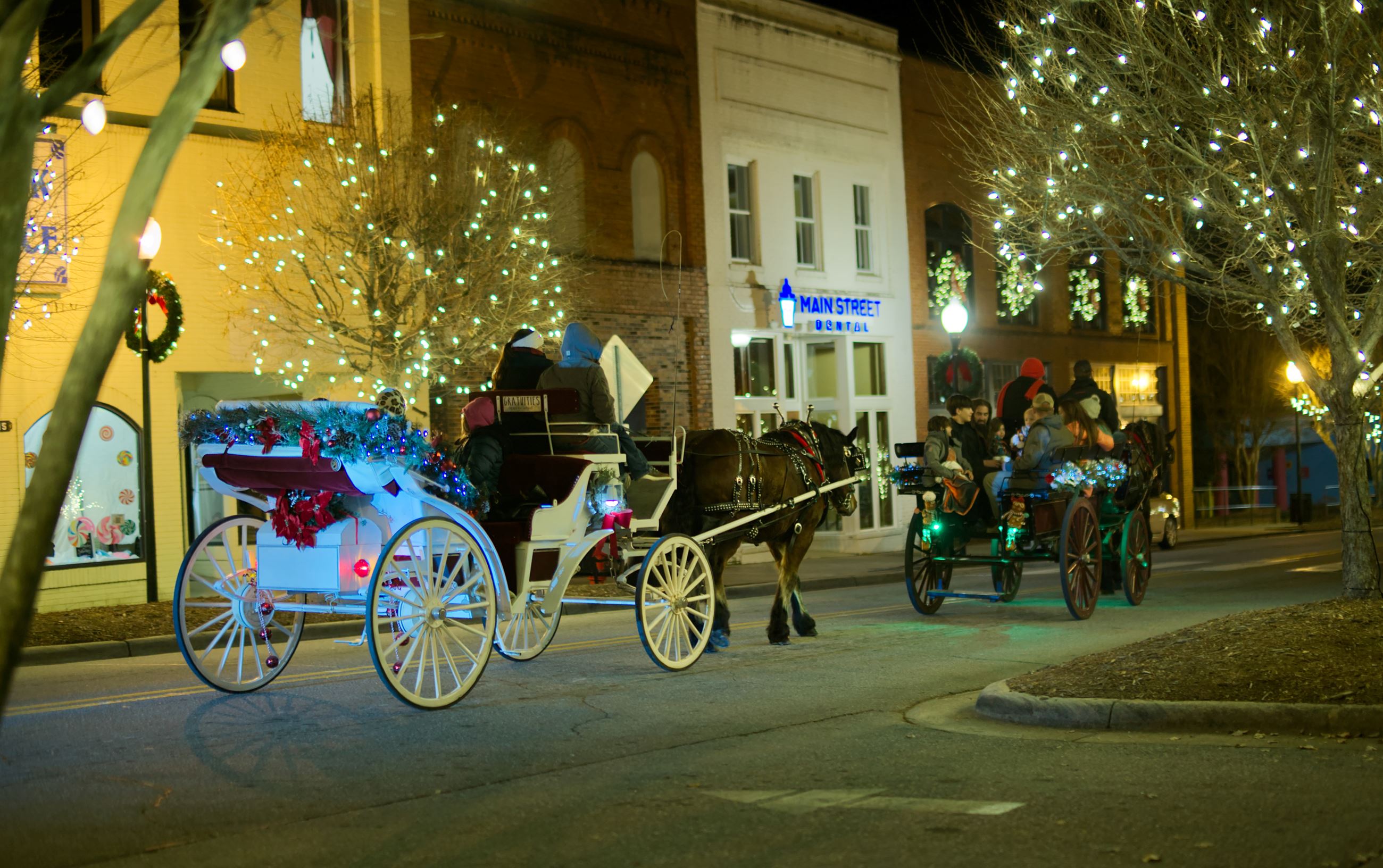 christmas carriage rides downtown north wilkesboro
